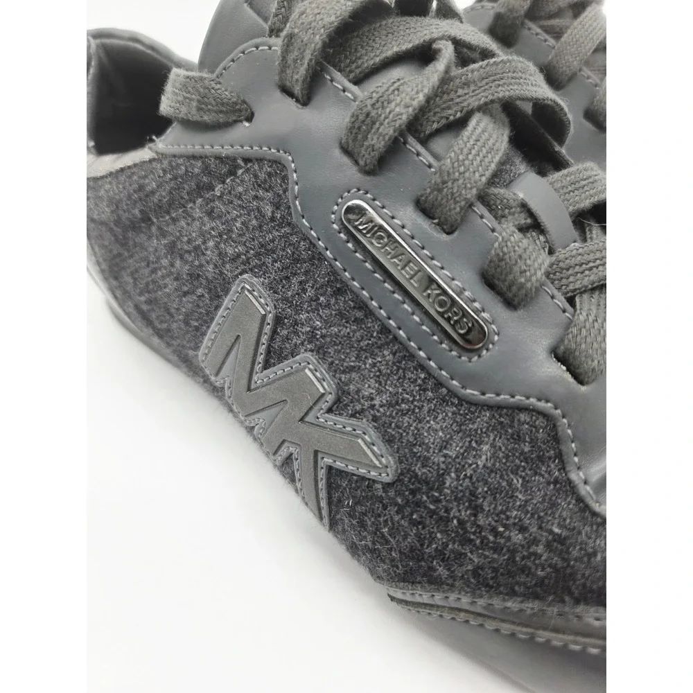 MICHAEL KORS Women's‎ Genuine Calf Hair Gray Sneakers. Size 8 ReAD